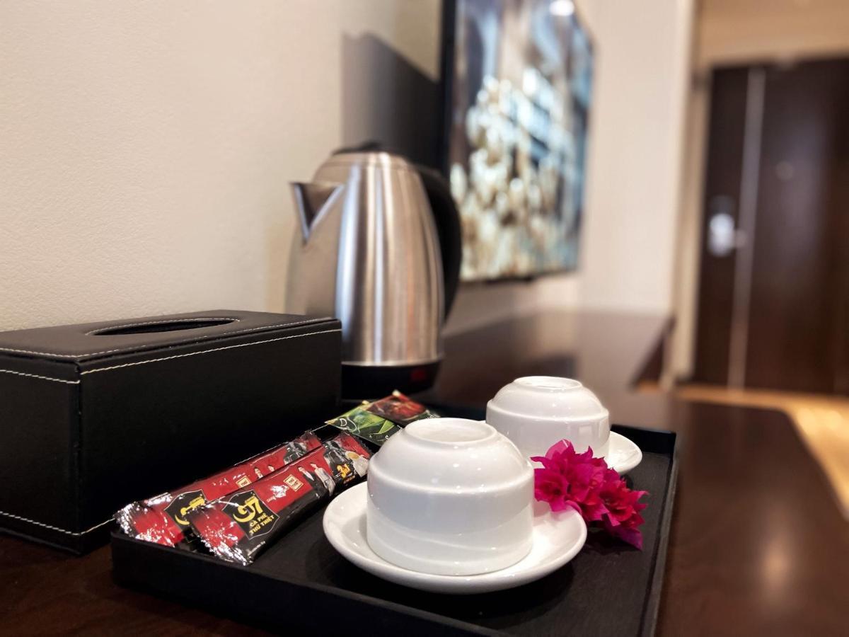 Elysinam Boutique Hotel Ha Long Room photo
