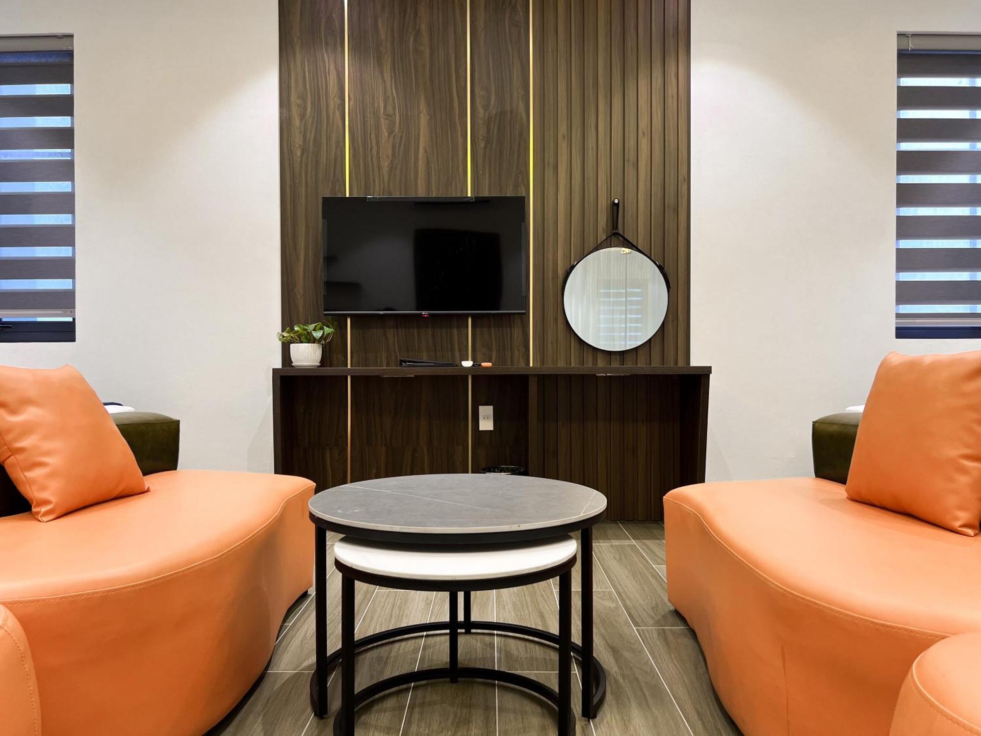 Elysinam Boutique Hotel Ha Long Room photo